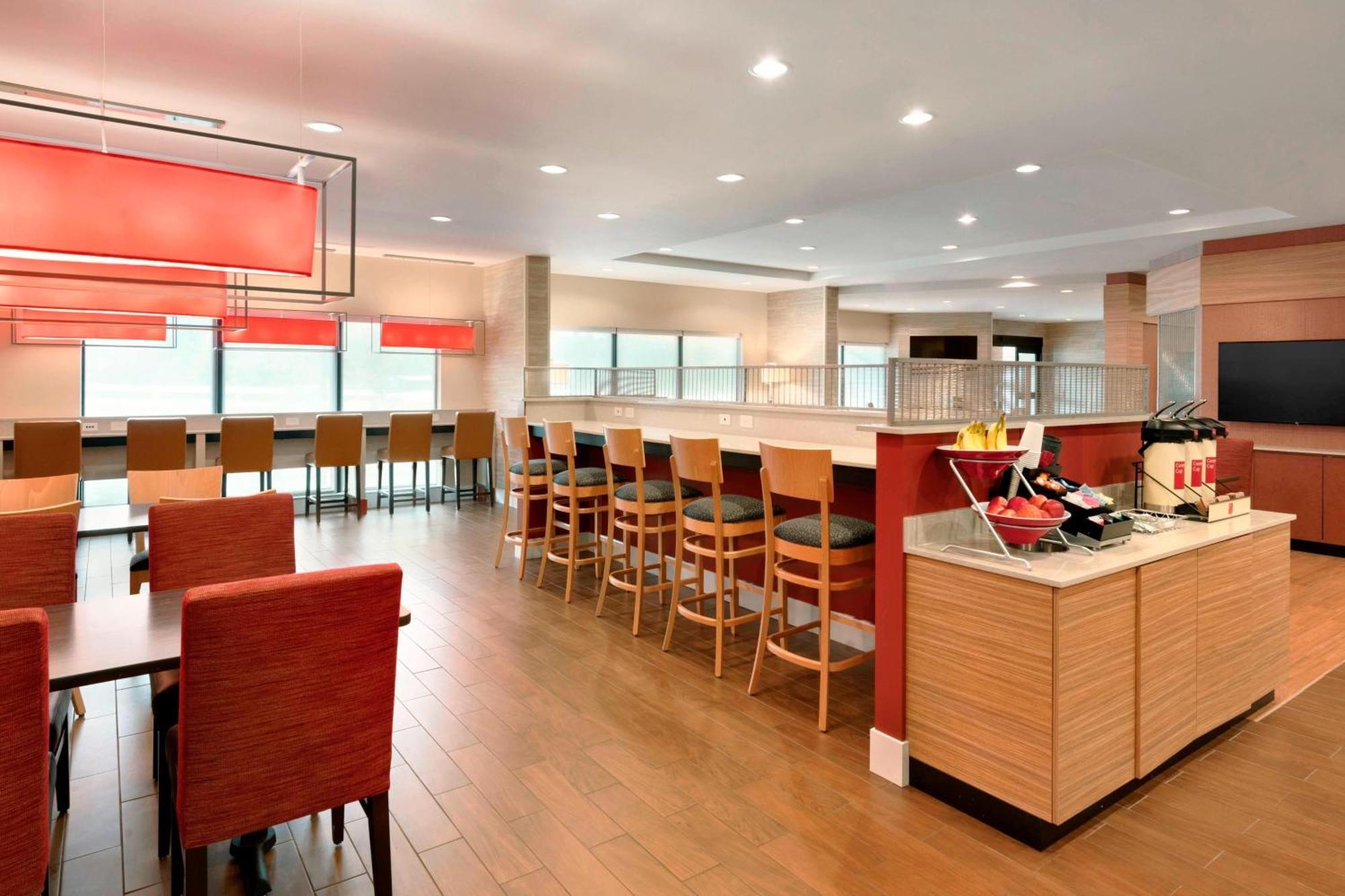 Towneplace Suites By Marriott Pittsburgh Airport/Robinson Township Extérieur photo